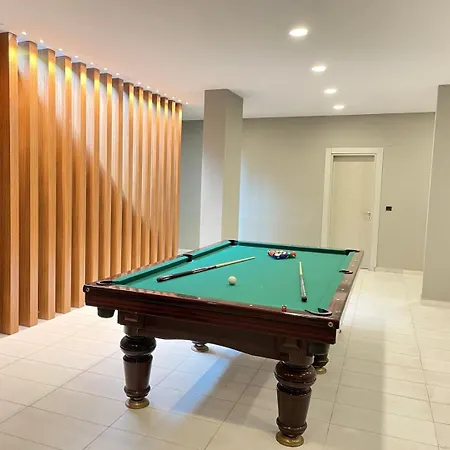 With A View And Pool Holiday home
